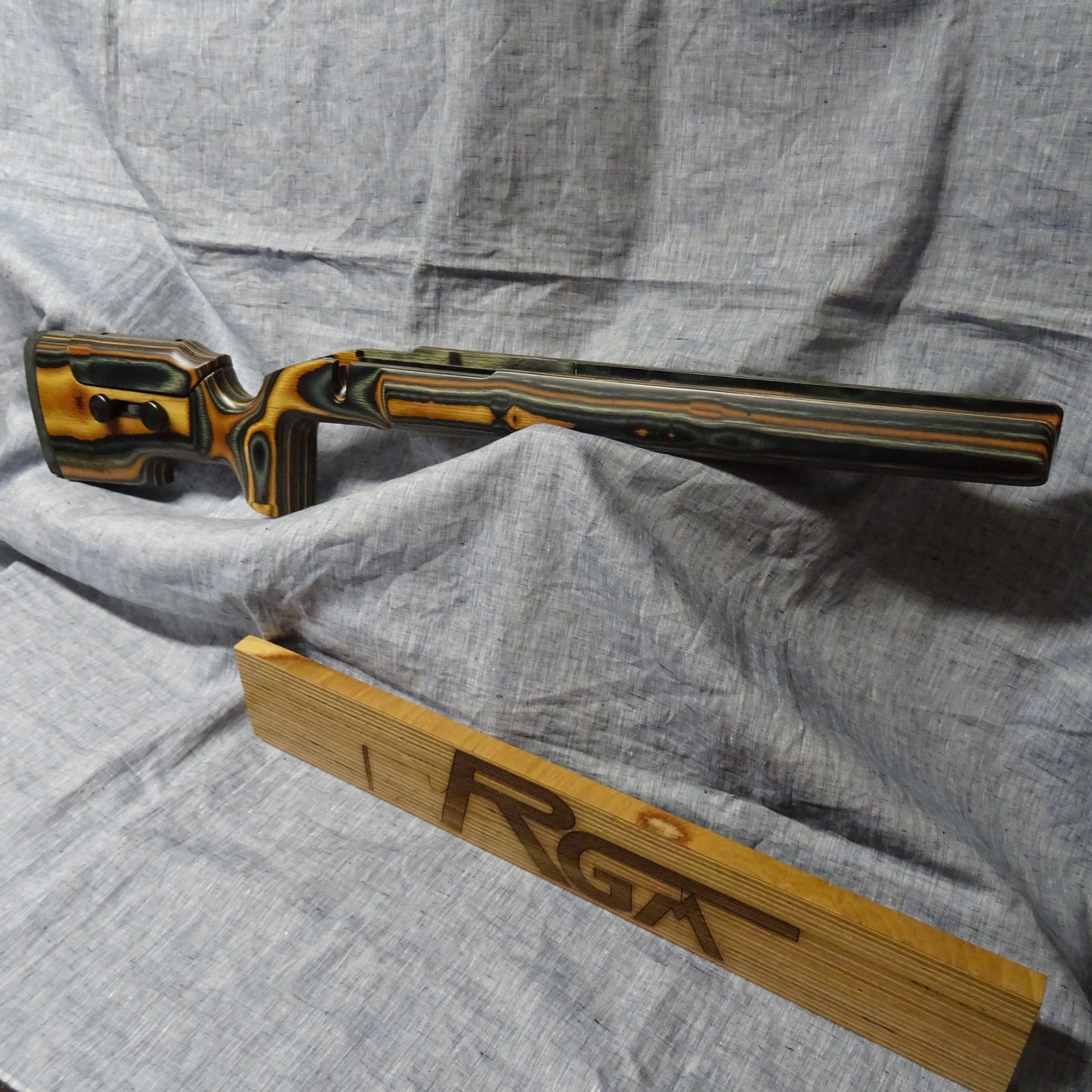 Calcio RGM per Sabatti / Mercury Tactical 2 tenoni vene marroni e Blu